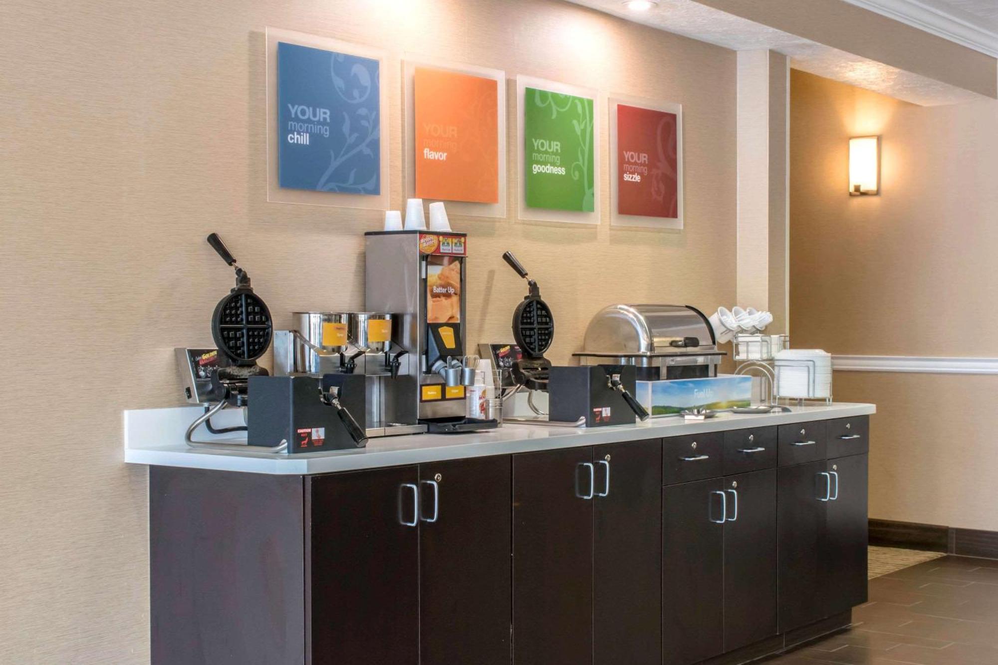 Comfort Suites Scranton Near Montage Mountain Экстерьер фото