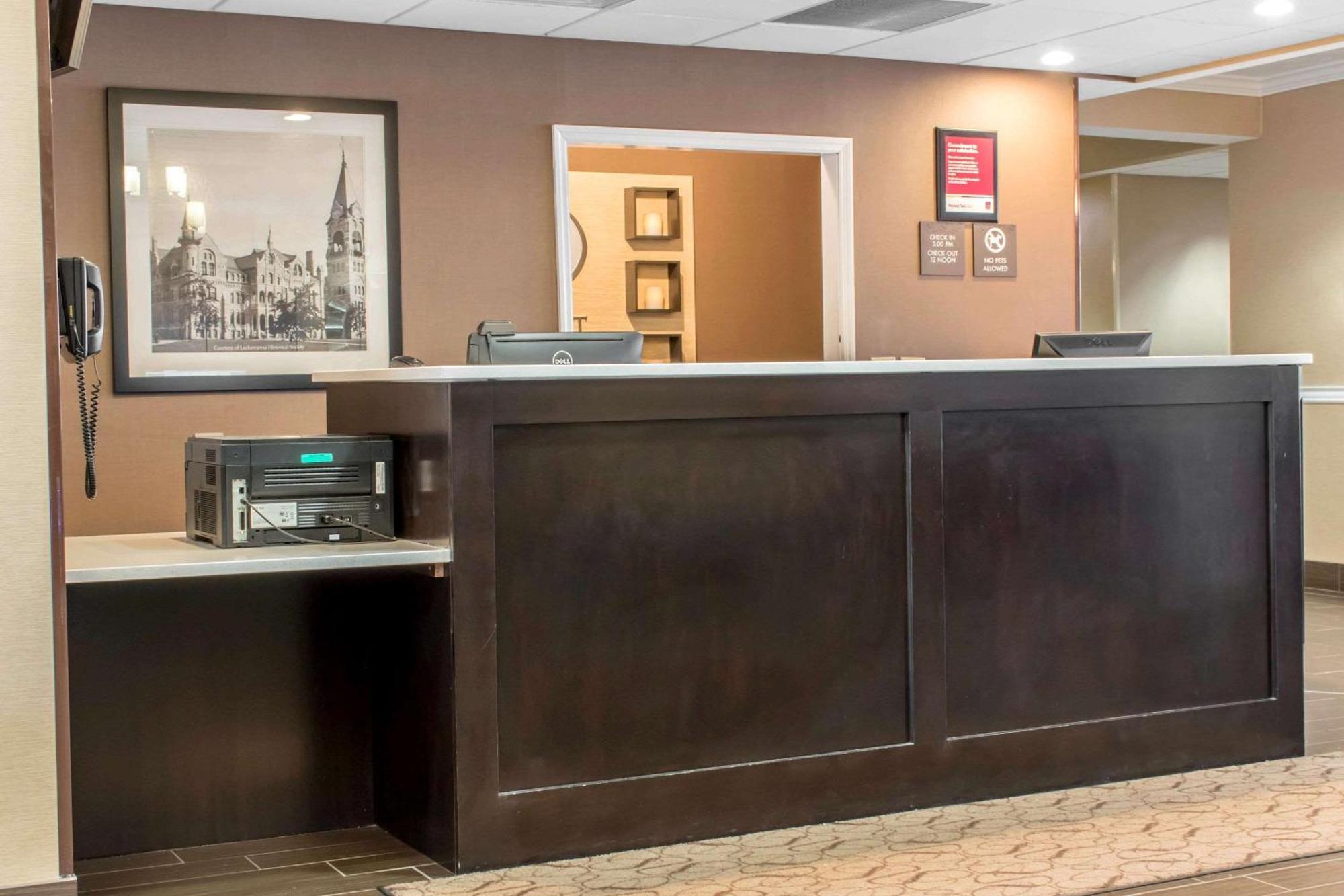Comfort Suites Scranton Near Montage Mountain Экстерьер фото