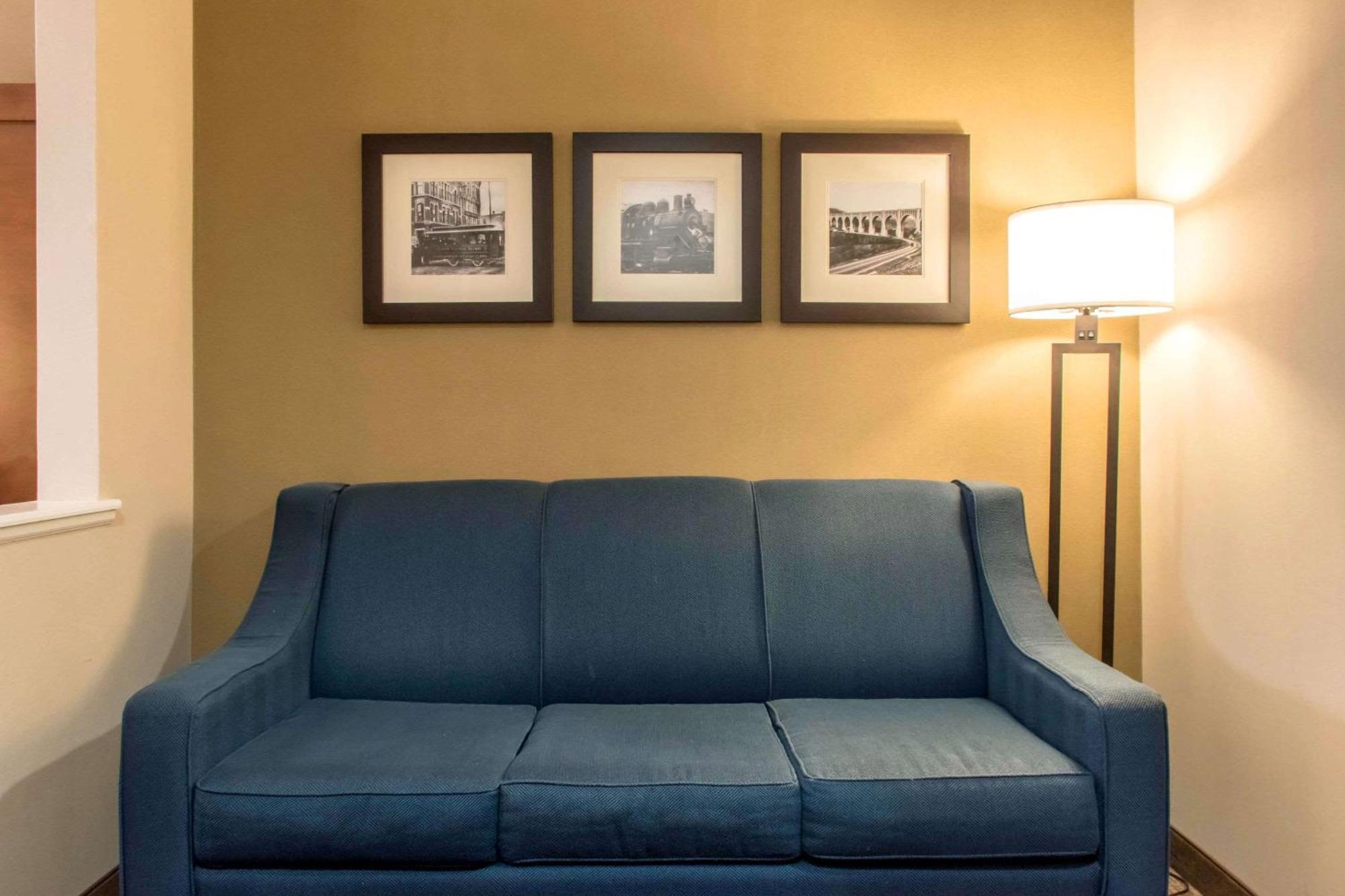 Comfort Suites Scranton Near Montage Mountain Экстерьер фото