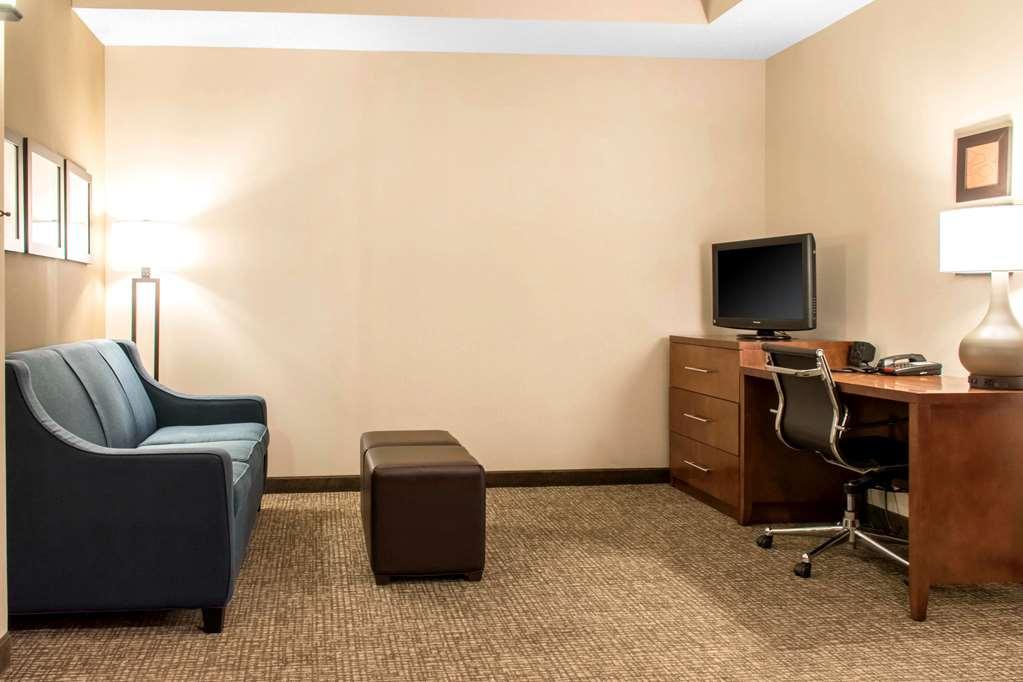 Comfort Suites Scranton Near Montage Mountain Номер фото